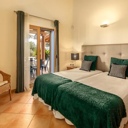 Monte Santo Estevao * Silves