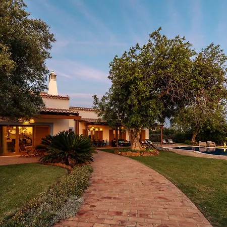 Monte Santo Estevão Villa *