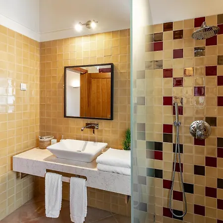 Monte Santo Estevao *