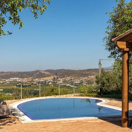 Monte Santo Estevao 别墅 *