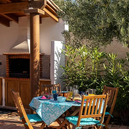 Monte Santo Estevao 别墅 *